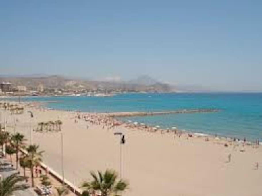 Appartamento A 1 Minuto De La Playa Del Campello Esterno foto